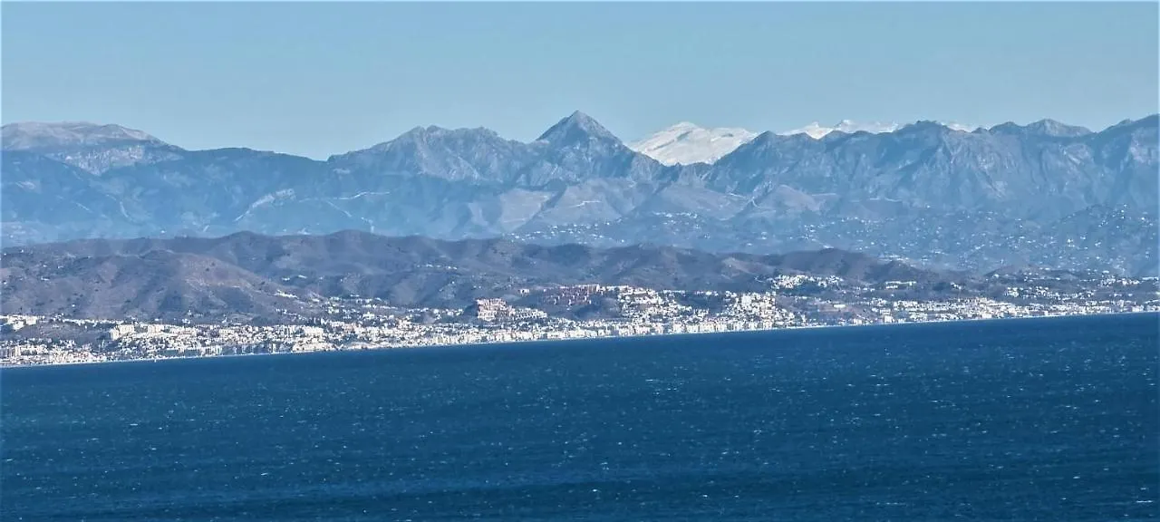 Malaga Paradise Home 托雷莫利诺斯